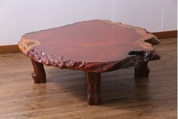 アンティーク家具　昭和中期　カリン材(花梨材)　鳥眼杢　縁の木肌が迫力を放つ座卓(ローテーブル)