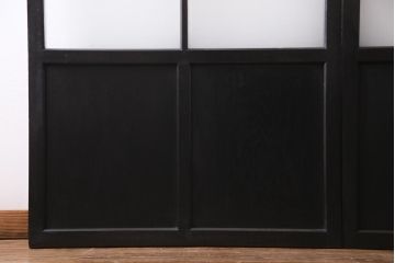 大正昭和初期　総栗材　格子柄のプラスガラスがレトロなガラス戸(引き戸、建具)2枚セット