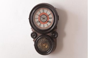アンティーク雑貨　SEIKOSHA(精工舎)　手巻き式　四ツ丸　個性的なデザインのだるま時計(掛時計、柱時計、振り子時計)