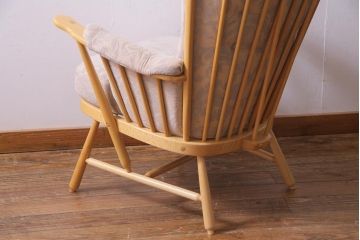中古　イギリス　ERCOL(アーコール)　エバーグリーン　1人掛けイージーチェア(アームチェア、ソファ)(定価約29万円)(1)