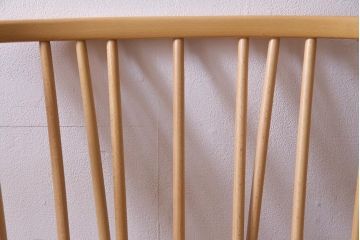 中古　イギリス　ERCOL(アーコール)　エバーグリーン　1人掛けイージーチェア(アームチェア、ソファ)(定価約29万円)(1)