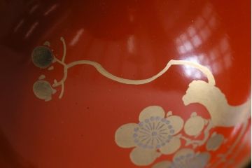 和製アンティーク　箱付き　木製　蒔絵　図変わり盃5つセット(漆器)