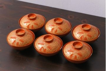 和製アンティーク　仙才型　沈金　蝶と菊　木製　蓋付きお椀6個セット(漆器)