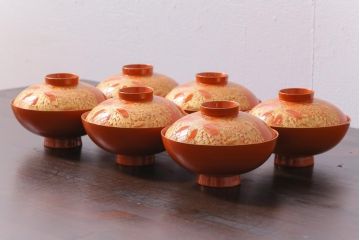 和製アンティーク　仙才型　沈金　蝶と菊　木製　蓋付きお椀6個セット(漆器)