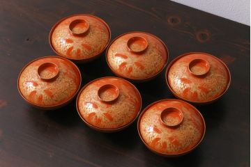 和製アンティーク　仙才型　沈金　蝶と菊　木製　蓋付きお椀6個セット(漆器)