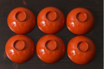 和製アンティーク　仙才型　沈金　蝶と菊　木製　蓋付きお椀6個セット(漆器)