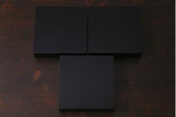 昭和中期　箱付き　木曽平沢塗　木製　秋の七草　秋草蒔絵の富貴重3組(重箱、漆器)(1)