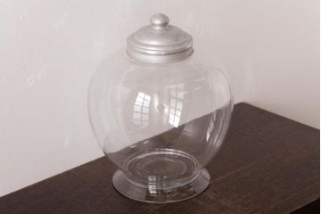 アンティーク雑貨　昭和レトロ　ふっくらとしたフォルムが可愛らしい地球瓶(ガラス瓶、ガラスビン)(1)