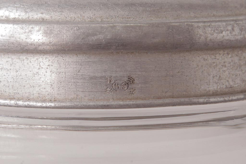 アンティーク雑貨　昭和レトロ　ふっくらとしたフォルムが可愛らしい地球瓶(ガラス瓶、ガラスビン)(1)