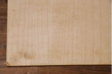 ヴィンテージ家具　北欧ビンテージ　チーク材　あたたかな空間作りにぴったりのリビングボード(サイドボード、収納棚)