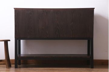 アンティーク家具　和製アンティーク　前面ケヤキ材　味わい深い時代箪笥をリメイクしたサイドボード(引き出し、チェスト)