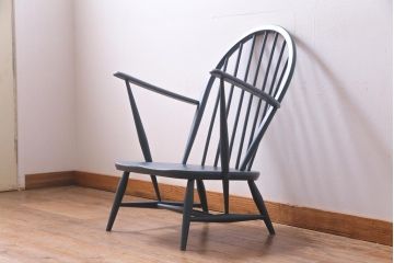 イギリスビンテージ　ペイント家具　ERCOL(アーコール)  シックなカラーがお洒落なラウンジチェア(椅子、アームチェア、ヴィンテージ)