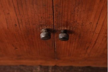 レトロ家具　昭和レトロ　卓上サイズが可愛らしい扉付き書類ケース(戸棚)