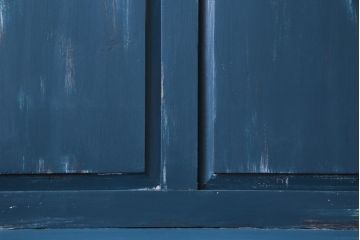 アンティーク家具　イギリスアンティーク　シャビーなペイントがおしゃれな木製ベンチ(2人掛け)