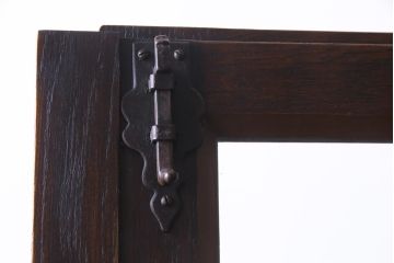 アンティーク家具　ヨーロッパ　オーク材　重厚な色味と佇まいが魅力の重ねキャビネット(飾り棚、ガラスケース)