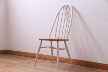 ヴィンテージ家具　ビンテージ　ERCOL(アーコール)　バイカラーがおしゃれなペイントクエーカーチェア(椅子)(2)