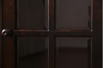 中古　北海道民芸家具　#138　落ち着いた色味のクラシカルなサイドボード(キャビネット、収納棚、戸棚)(2)