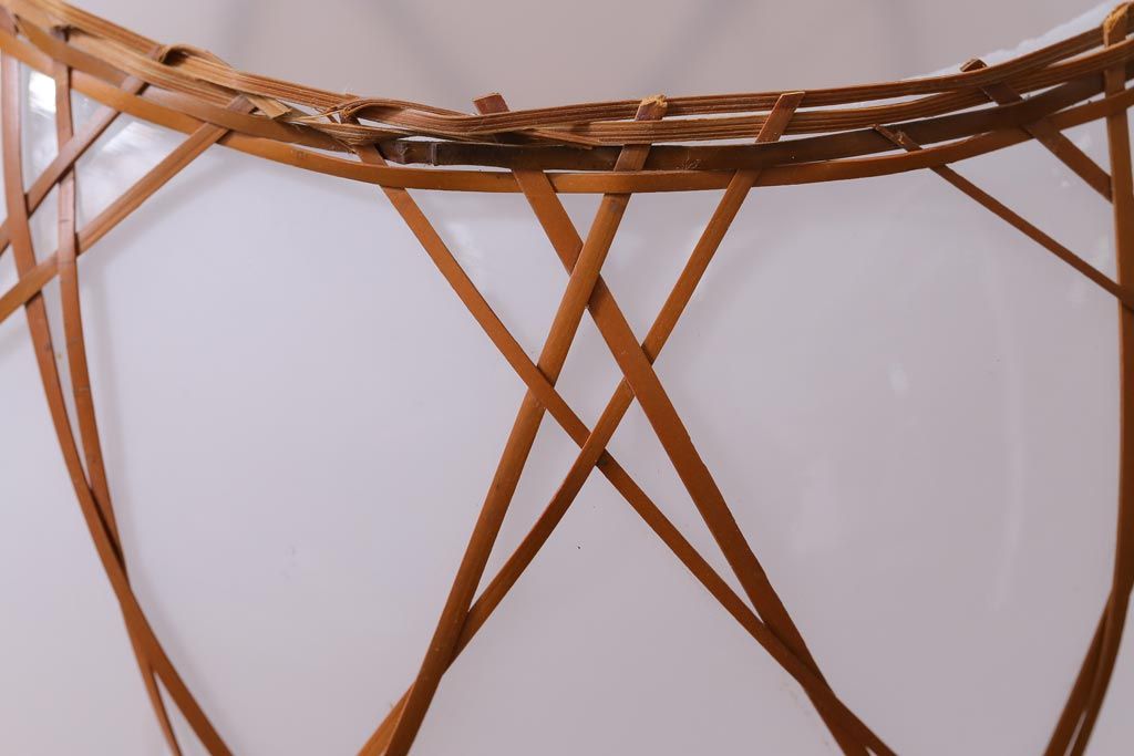 昭和レトロ　戦前　竹編み細工のペンダントライト(電笠、天井照明、吊り下げ照明)