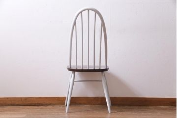 ヴィンテージ家具　ビンテージ　ERCOL(アーコール)　コントラストが目を引くペイントクエーカーチェア(椅子)(1)