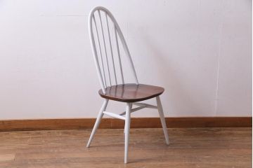 ヴィンテージ家具　ビンテージ　ERCOL(アーコール)　コントラストが目を引くペイントクエーカーチェア(椅子)(2)