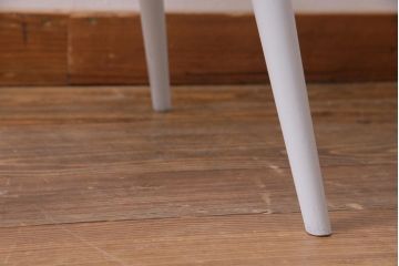 ヴィンテージ家具　ビンテージ　ERCOL(アーコール)　コントラストが目を引くペイントクエーカーチェア(椅子)(2)