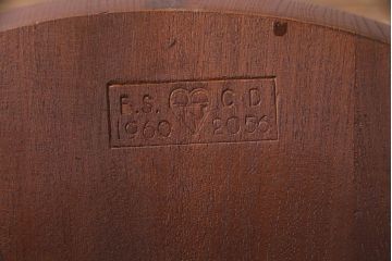 ヴィンテージ家具　ビンテージ　ERCOL(アーコール)　コントラストが目を引くペイントクエーカーチェア(椅子)(3)