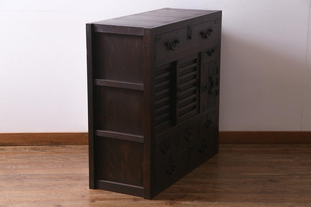 アンティーク家具　和製アンティーク　明治期　ヒノキ材　バランスのとれたデザインが品のある帳場箪笥(収納棚、戸棚、時代箪笥)