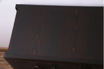 アンティーク家具　和製アンティーク　明治期　ヒノキ材　バランスのとれたデザインが品のある帳場箪笥(収納棚、戸棚、時代箪笥)