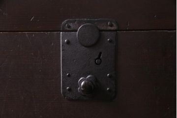 アンティーク家具　和製アンティーク　明治期　ヒノキ材　バランスのとれたデザインが品のある帳場箪笥(収納棚、戸棚、時代箪笥)