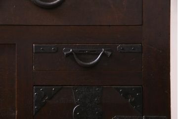 アンティーク家具　和製アンティーク　明治期　ヒノキ材　バランスのとれたデザインが品のある帳場箪笥(収納棚、戸棚、時代箪笥)