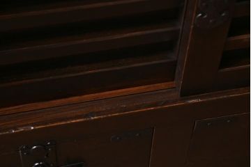 アンティーク家具　和製アンティーク　明治期　ヒノキ材　バランスのとれたデザインが品のある帳場箪笥(収納棚、戸棚、時代箪笥)