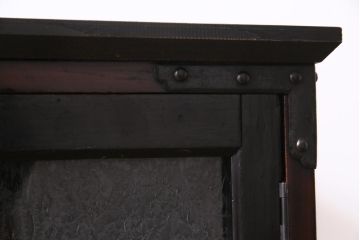 リメイク家具　前板ケヤキ材　結霜ガラス　渋い大人の雰囲気漂う時代箪笥サイドボード(収納棚、テレビボード)