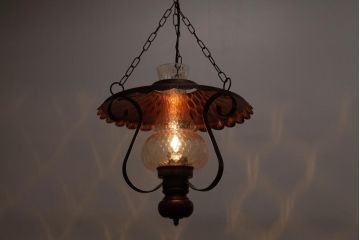 イギリスアンティーク　アイアン製　ガラスを通した光がおしゃれなハンギングランプ(吊り下げ照明)(2)