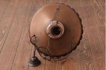 イギリスアンティーク　アイアン製　ガラスを通した光がおしゃれなハンギングランプ(吊り下げ照明)(2)