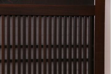 和製アンティーク　ケヤキ・杉材　堅牢な雰囲気が漂う障子帯戸2枚セット(板戸、引き戸、建具)(R-035999)