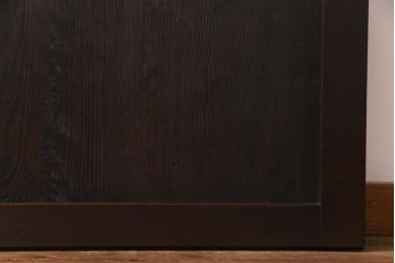 和製アンティーク　ケヤキ・杉材　堅牢な雰囲気が漂う障子帯戸2枚セット(板戸、引き戸、建具)(R-035999)