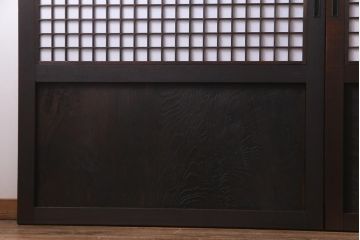 和製アンティーク　ケヤキ・杉材　堅牢な雰囲気が漂う障子帯戸2枚セット(板戸)(2)