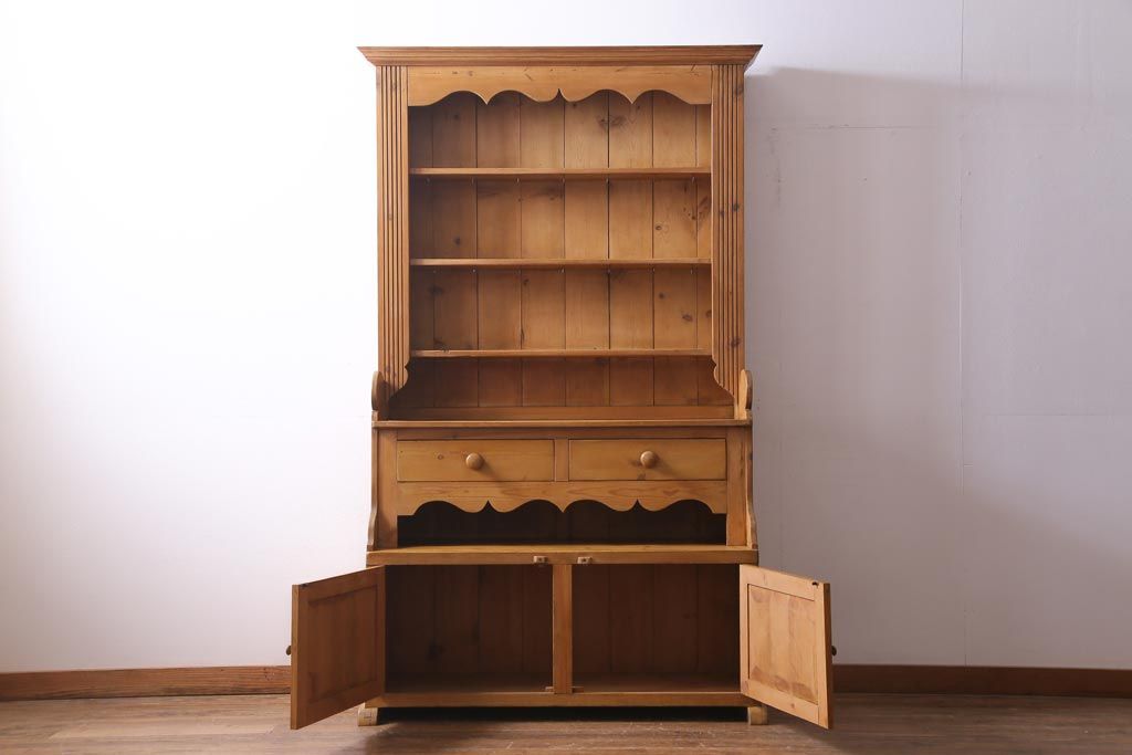 アンティーク家具　パイン材　カントリースタイルにぴったりのアンティークキッチンキャビネット(カップボード、重ね食器棚、収納棚)