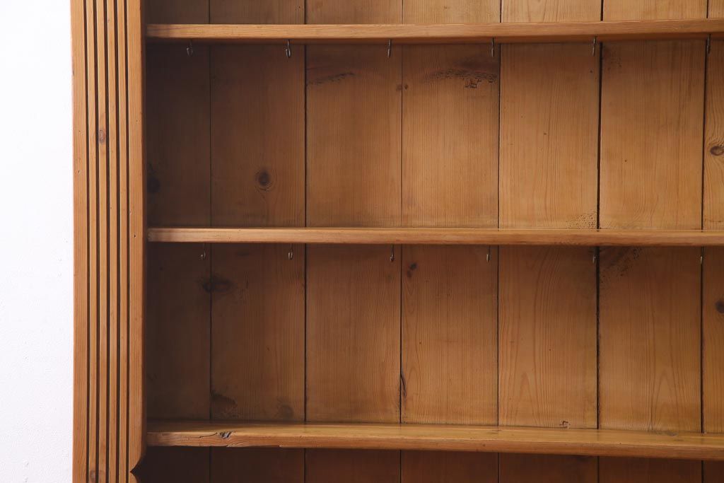 アンティーク家具　パイン材　カントリースタイルにぴったりのアンティークキッチンキャビネット(カップボード、重ね食器棚、収納棚)