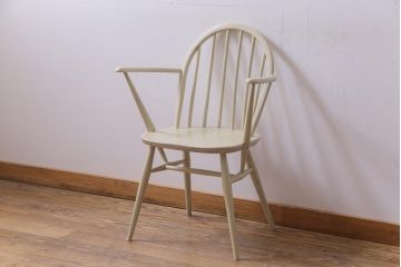 ペイント家具　ERCOL(アーコール)　あたたかなカラーのフープバックアームチェア(ウィンザーチェア、椅子、ウインザーチェア)