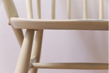 ペイント家具　ERCOL(アーコール)　あたたかなカラーのフープバックアームチェア(ウィンザーチェア、椅子、ウインザーチェア)