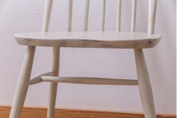 ペイント家具　ERCOL(アーコール)　シャビーテイストなクエーカーチェア(ダイニングチェア、椅子)