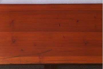 アンティーク家具　和製アンティーク　鉄脚　前面ケヤキ材　二本松箪笥をリメイクしたテレビ台(ローボード)