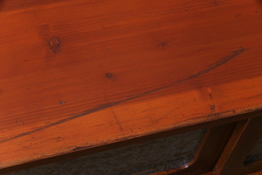 アンティーク家具　和製アンティーク　鉄脚　前面ケヤキ材　二本松箪笥をリメイクしたテレビ台(ローボード)