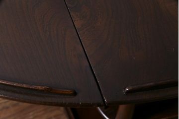 ヴィンテージ家具　イギリスビンテージ　ERCOL(アーコール)　上品で洗練されたデザインのバタフライトロリー(キッチンワゴン、キャスターワゴン)