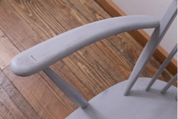 ペイント家具　イギリスビンテージ　ERCOL(アーコール) フレンチシャビーなラウンジチェア(椅子、アームチェア)