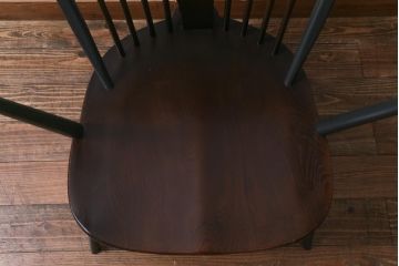 ペイント家具　ERCOL(アーコール)　シスルバック　クッション付き　ラウンジチェア(イージーチェア、椅子、アームチェア)