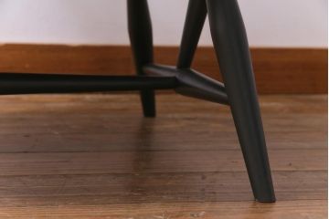 ペイント家具　ERCOL(アーコール)　シスルバック　クッション付き　ラウンジチェア(イージーチェア、椅子、アームチェア)