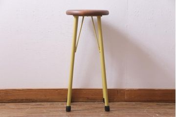 ラフジュ工房オリジナル　柔らかな黄色が目を引くペイントハイスツール(椅子)