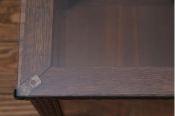 アンティーク家具　和製アンティーク　ナラ材　彫りが目を引く大正ロマンなガラスケース(ショーケース、卓上陳列棚)